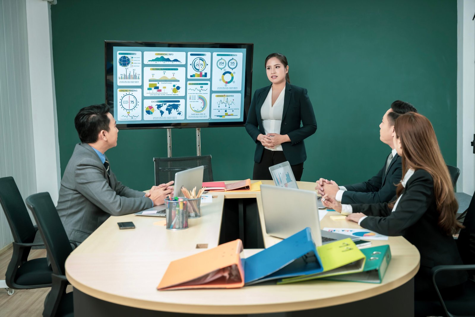Modern Asian businessman with high confidence Committed to working together as a harmonious team Having a professional planning meeting at the company